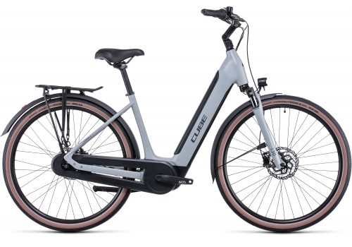 Vélo électrique Supreme Hybrid ONE 400 lunar´n´grey 2022 Easy Entry CUBE, Vélo électrique Cube, Veloactif